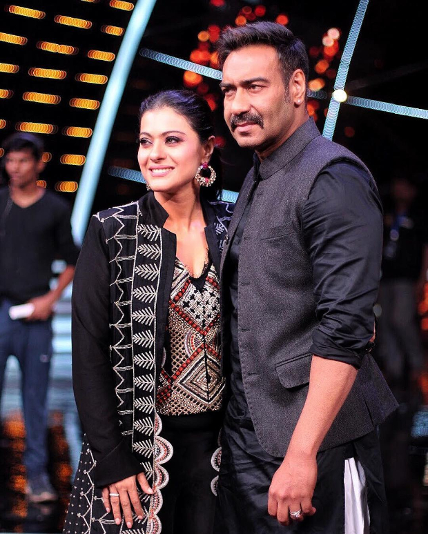 Kajol-and-Ajay-Devgn-snapped-promoting-Helicopter-Eela-on-the-sets-of-Indian-Idol-101-2 (1)