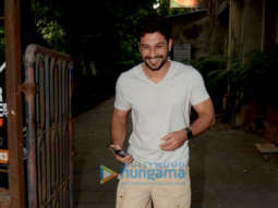Kunal Khemu snapped in Khar