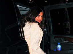 Lo & Behold! Priyanka Chopra transforms into a perfect BRIDE-TO-BE at her pre-wedding celebrations (Inside pics)