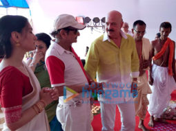Rakesh Roshan snapped visiting the Biswajeet Sarbojoneen Durgotsav