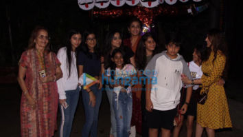 Raveena Tandon snapped celebrating Dusshera