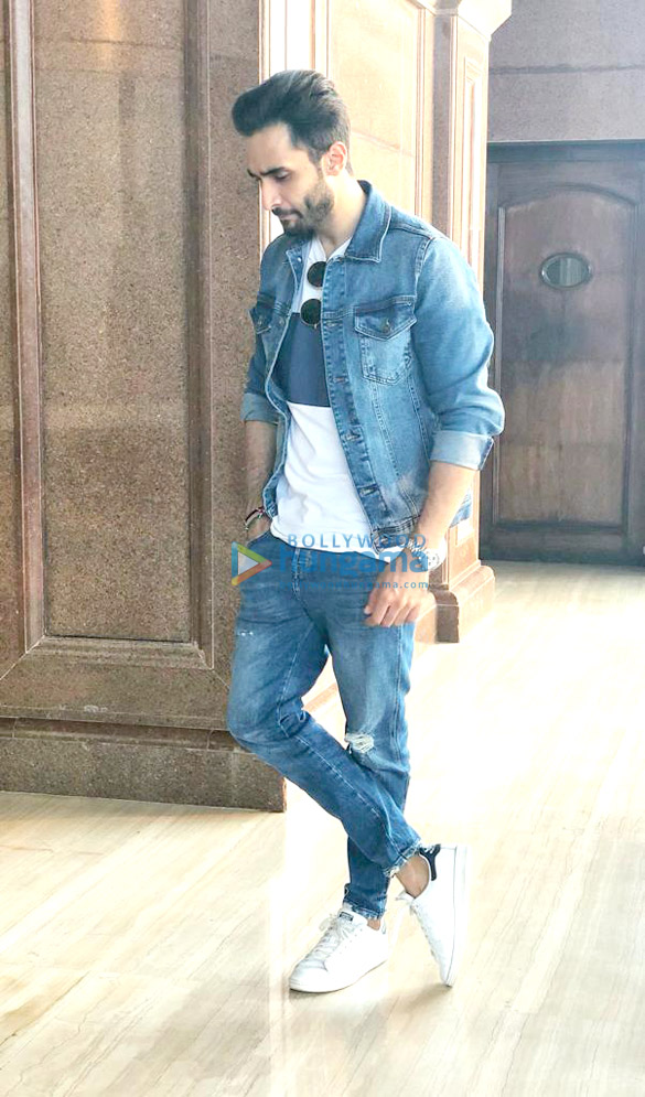 rohan mehra snapped promoting the film baazaar 3