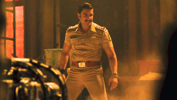 Rohit Shetty is BACK with his cult action | Ranveer Singh ROARS in this SIMMBA video