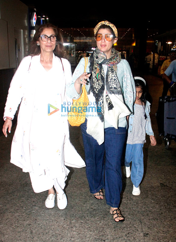 sara ali khan ranveer singh and others snapped at the airport1 2
