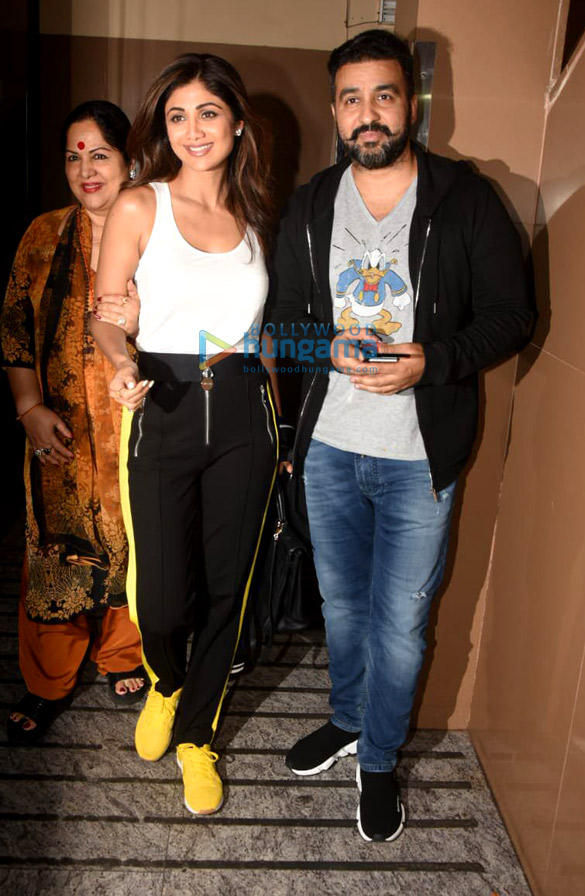 Shilpa Shetty snapped at Juhu PVR Shilpa Shetty snapped at Juhu PVR