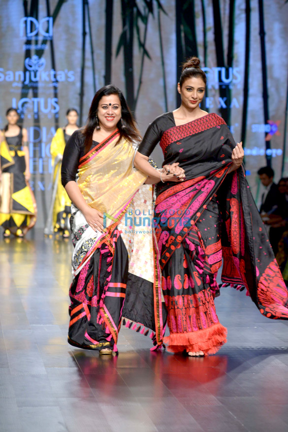 tabu athiya shetty and others walks the ramp at lotus make up india fashion week 2018 4