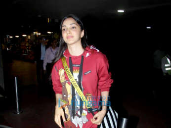 Urvashi Rautela, Javed Akhtar and others snapped at the airport