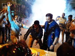 WATCH: Ranveer Singh dances and enjoys during Simmba co-actor Siddharth Jadhav’s birthday celebration with Rohit Shetty