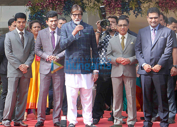 Amitabh Bachchan snapped at Kalyan Jewellers event Amitabh Bachchan snapped at Kalyan Jewellers event
