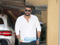 Arjun Kapoor snapped at Pradeep Sarkar’s office