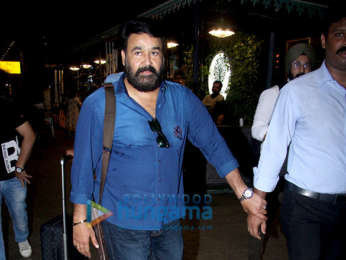 Boney Kapoor, Janhvi Kapoor, Kajol and others snapped at the airport