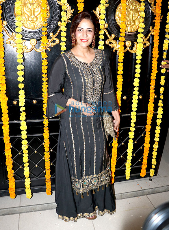 celebs grace ekta kapoors diwali bash 23 2