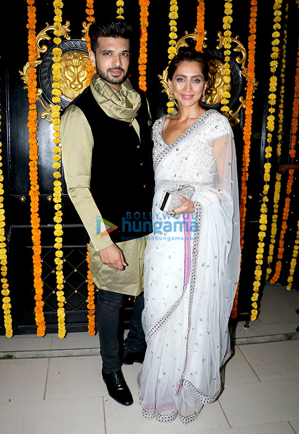 celebs grace ekta kapoors diwali bash 29