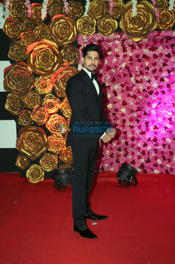 celebs grace lux golden rose awards 201867 15