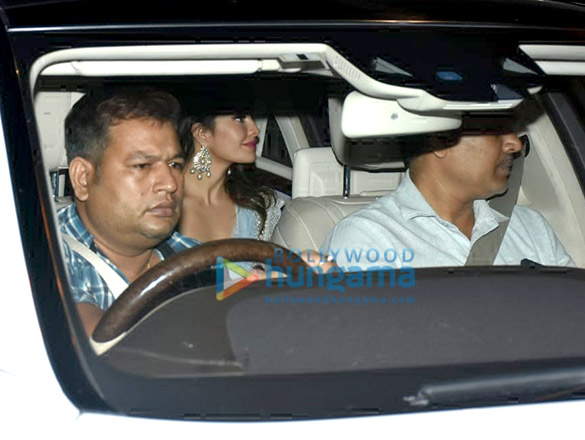 celebs grace shah rukh khans diwali party 2