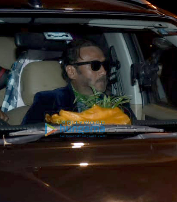 celebs grace shah rukh khans diwali party 7