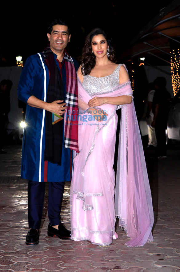 celebs grace shilpa shettys diwali party 18