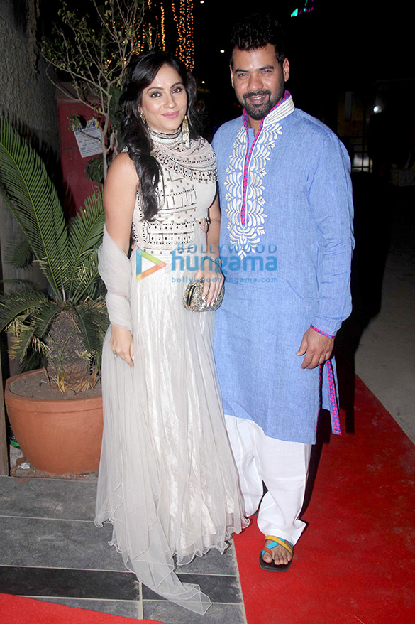 celebs grace sushil guptas diwali party 3