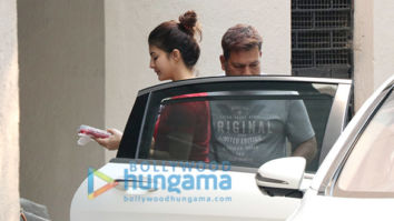 Jacqueline Fernandez spotted at Oshiwara