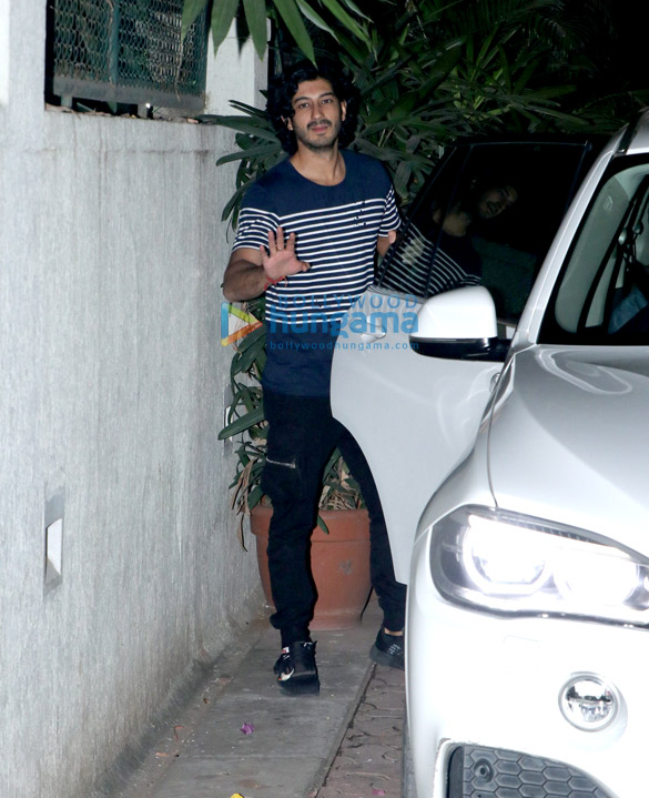 janhvi kapoor khushi kapoor and others grace boney kapoors birthday bash 3