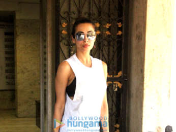 Kareena Kapoor Khan and Malaika Arora snapped at the gym