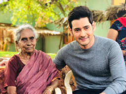 Maharshi – Mahesh Babu meets his 106 year old fan all the way from Rajahmundry on the sets of his film