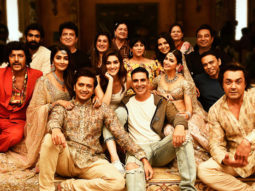 PHOTO ALERT: Akshay Kumar, Kriti Sanon, Rana Daggubati and Housefull 4 team share a happy picture after wrap up