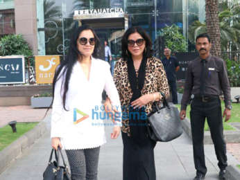 Padmini Kolhapure and Zeenat Aman snapped at Yauatcha, BKC