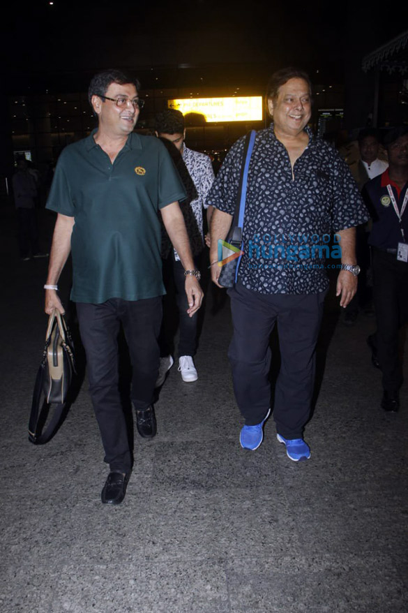 pooja hegde ameesha patel abhishek bachchan and others snapped at the airport 4