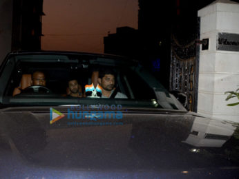 Ranbir Kapoor snapped at Farhan Akhtar's residence in Bandra