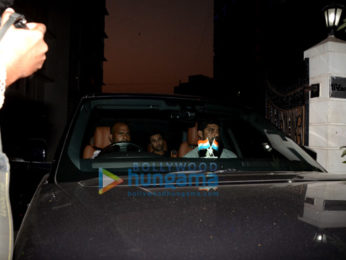 Ranbir Kapoor snapped at Farhan Akhtar's residence in Bandra