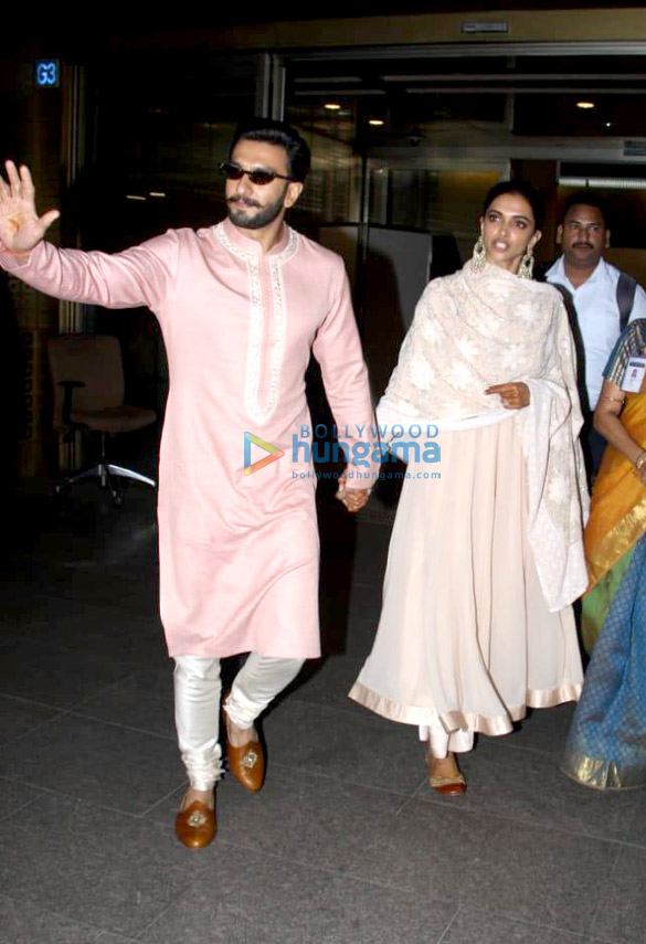 Ranveer Singh and Deepika Padukone arrive in Mumbai after Bengaluru reception