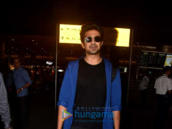 Salman Khan, Sunny Deol, Kainaat Arora and others snapped at the airport