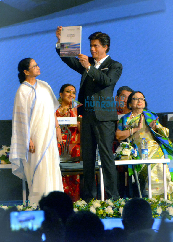shah rukh khan and amitabh bachchan graces the kolkata international film festival 2