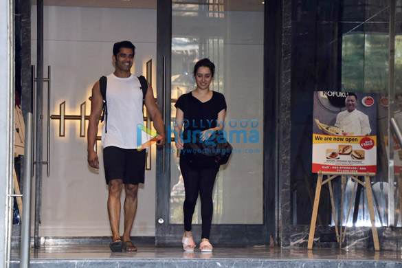 shraddha kapoor spotted at the gym in juhu 1 2