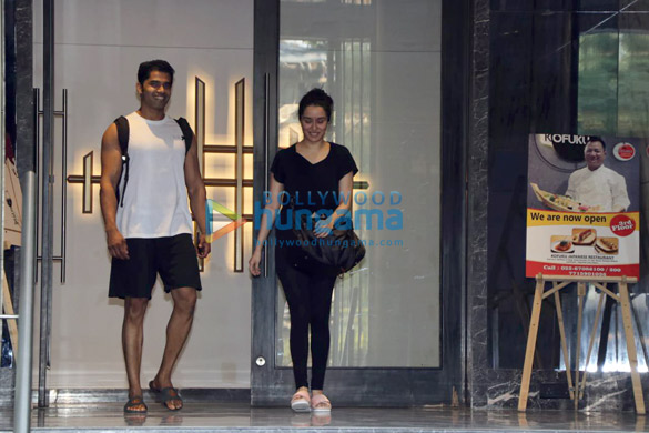 shraddha kapoor spotted at the gym in juhu 4 2