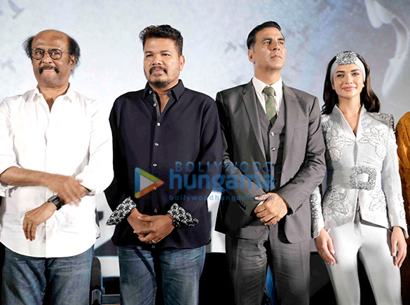 snapped rajinikanth and akshay kumar at 2 0 trailer launch 2 2