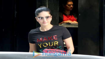 Sunny Leone spotted at Tip & Toe in Juhu