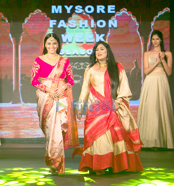 swara bhaskar walk the ramp for arpitha randeeps at mysore fashion week season 5 2
