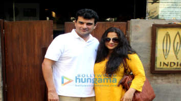 Vidya Balan snapped with husband Siddharth Roy Kapur at Indigo in Bandra