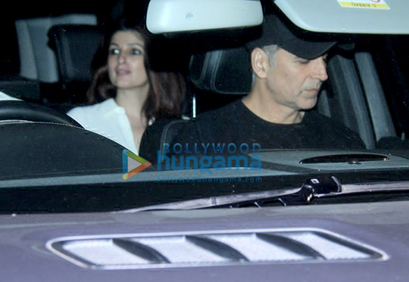 akshay kumar with twinkle and aarav kumar at soho house juhu 5