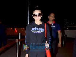 Alia Bhatt, Kangana Ranaut, Varun Dhawan and others snapped at the airport