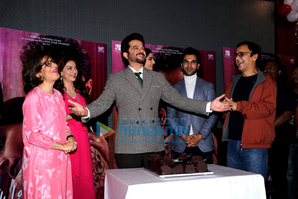 anil kapoor sonam kapoor ahuja rajkummar rao and others snapped at trailer viewing of ek ladki ko dekha toh aisa laga 4