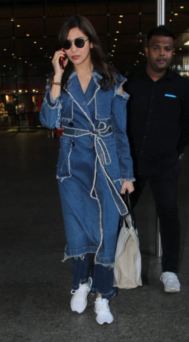 Anushka Sharma in Dhruv Kapoor and Zara at the airport (2)