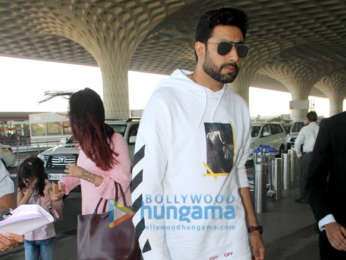 Bhumi Pednekar, Kangana Ranaut, Varun Dhawan and others snapped at the airport