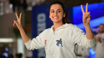 CHECK OUT: Taapsee Pannu visits Phoenix Market city mall