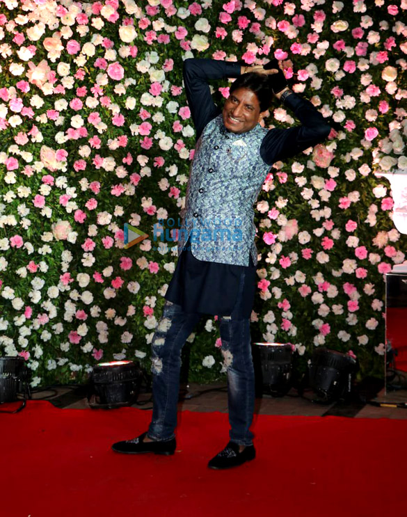 celebs grace kapil sharma and ginni chatraths wedding reception 23