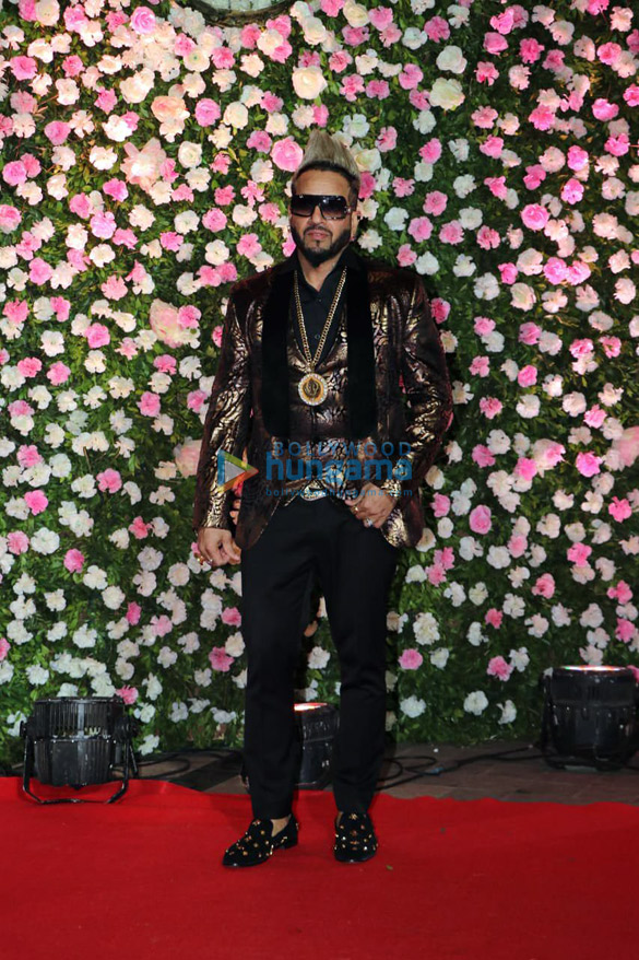 celebs grace kapil sharma and ginni chatraths wedding reception2 4