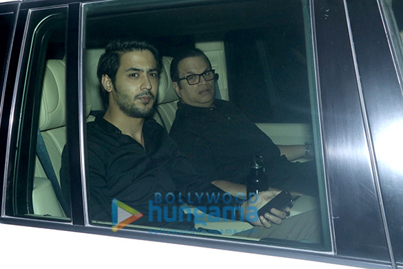 celebs spotted at salman khans birthday bash 12