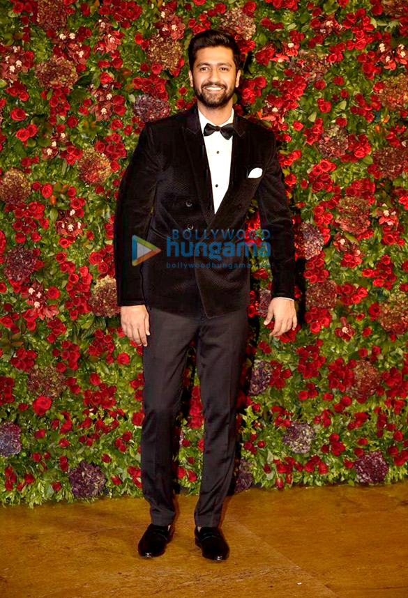deepika padukone and ranveer singh grace their mumbai reception01 6
